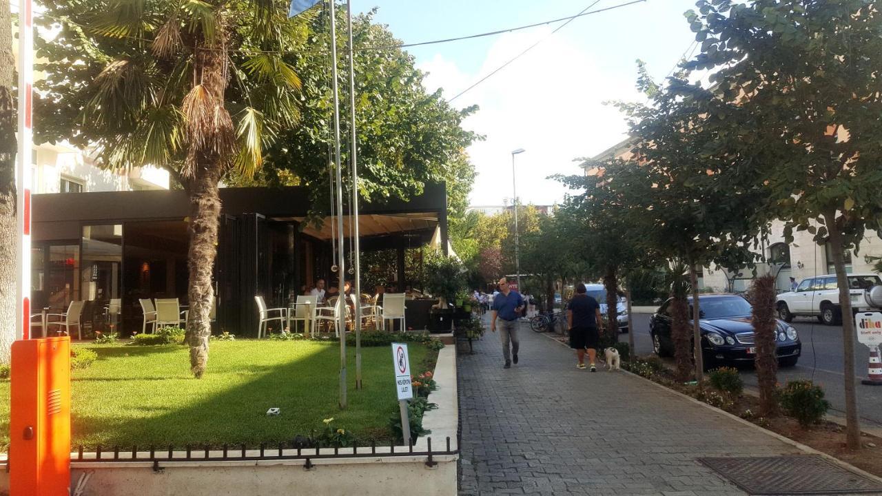 Traveler'S Place At Tirana City Centre エクステリア 写真